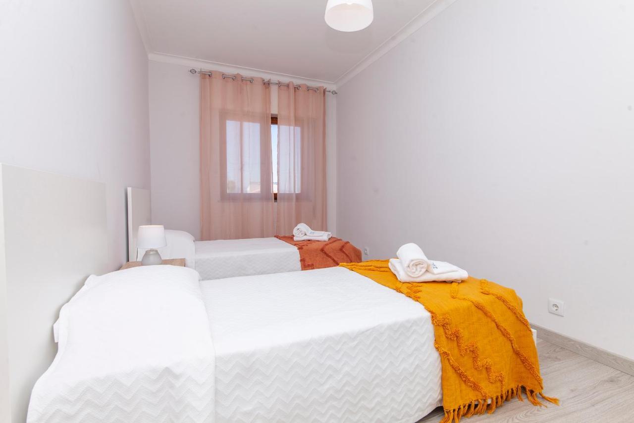 C09 - Portimao 3 Bed Holiday Apartment Exterior photo
